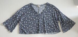 Altar'd State Large Floral Cropped Flare Bell Sleeve Crop Top Ribbed V-Neck
